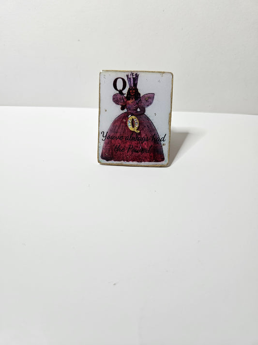 Q Good Witch Power Pin