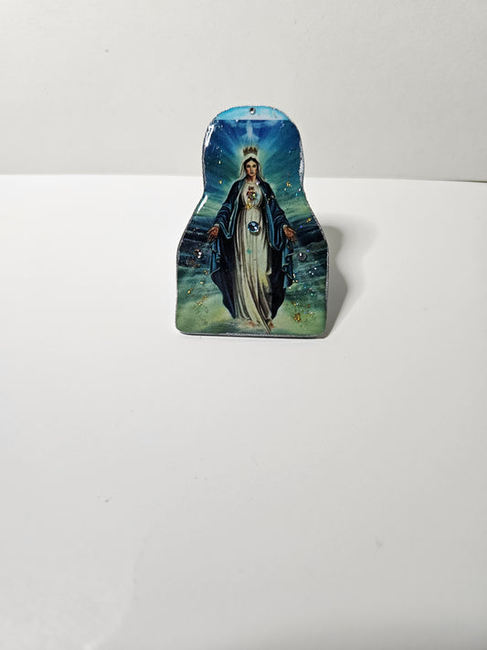 Mother Mary dove pin