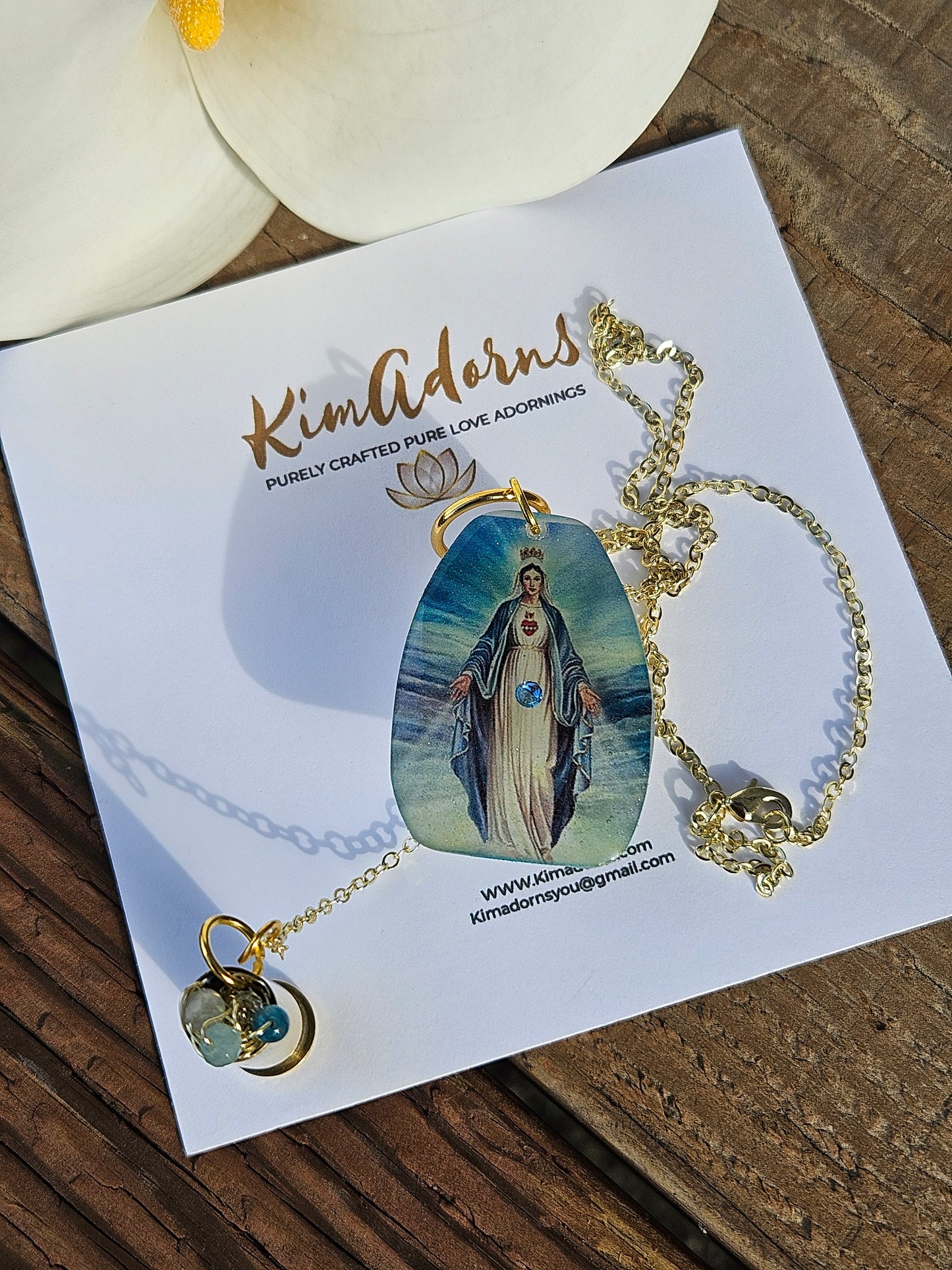 Mary. Magdalene chamber drop pendant