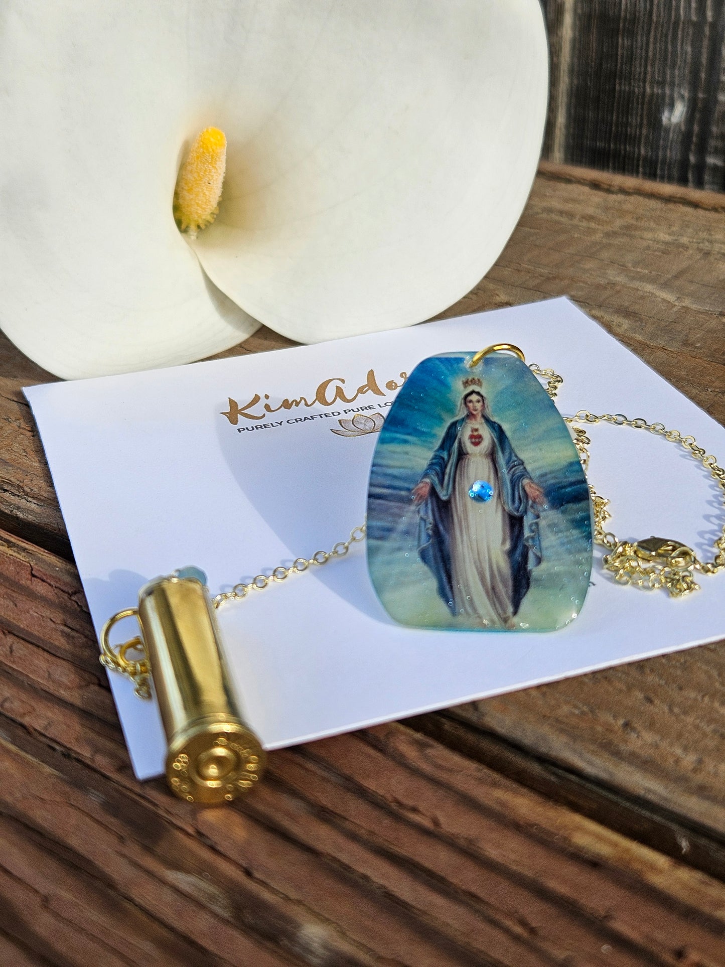 Mary. Magdalene chamber drop pendant