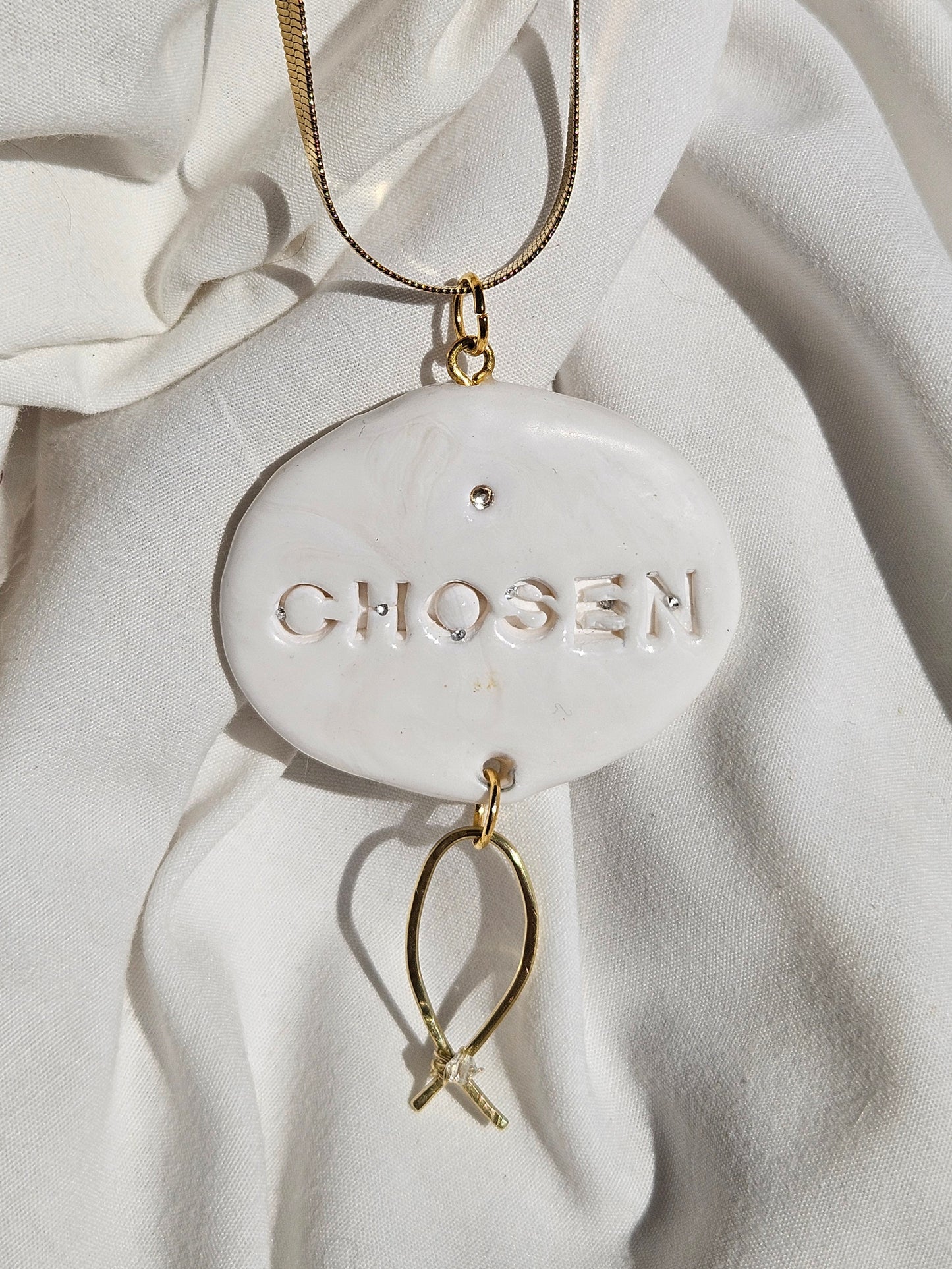 Chosen Pendant Classic Alabaster Icthys