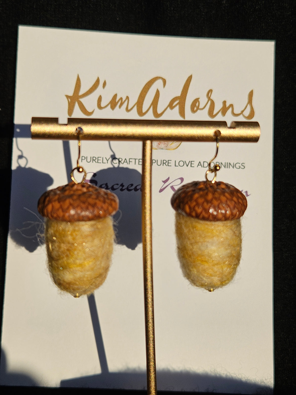 Heirloom wool acorn earrings